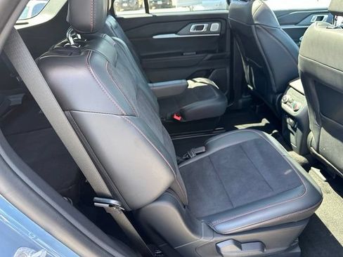 Certified 2025 Ford Explorer ST w/ Sun And Sound Package AWD/4WD image 9