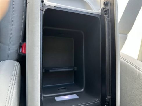 Certified 2024 Hyundai Santa Fe Limited FWD image 18