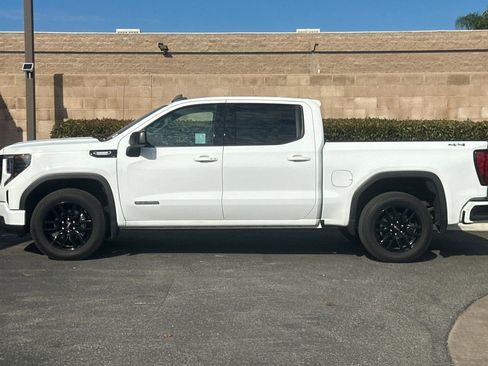Certified 2025 GMC Sierra 1500 Elevation w/ Preferred Package image 7