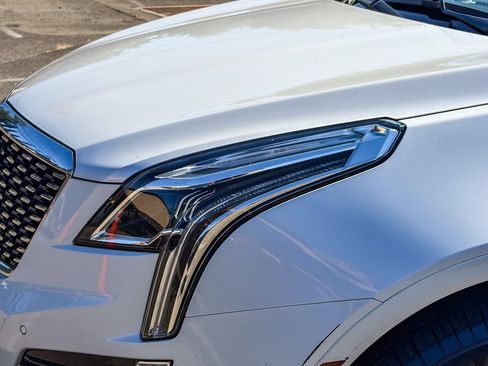 Certified 2023 Cadillac XT5 Premium Luxury AWD/4WD image 2