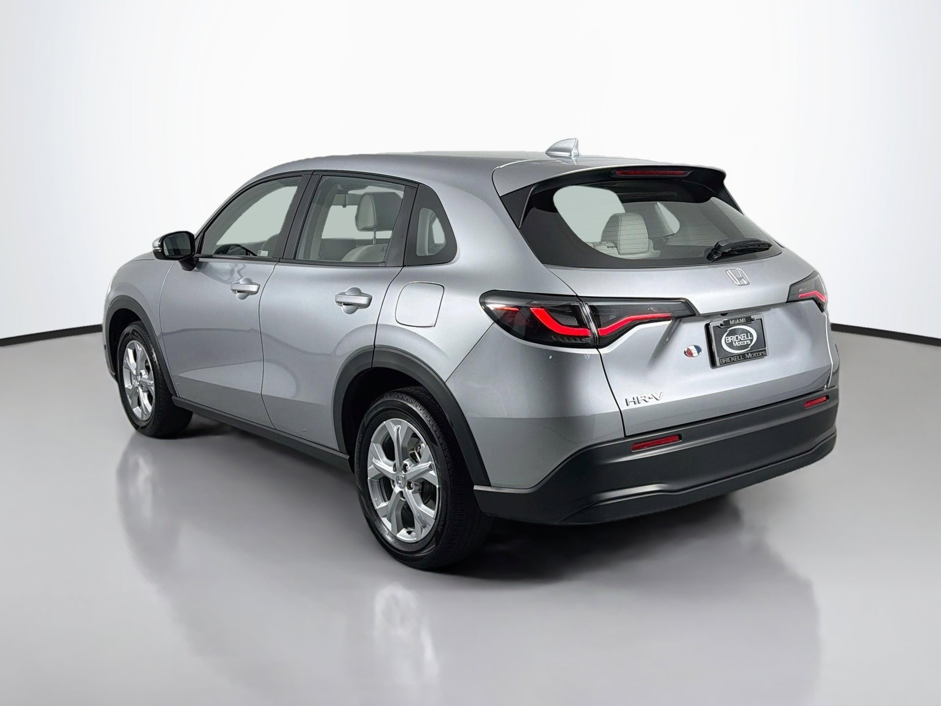 Used 2024 Honda HR-V LX image 5