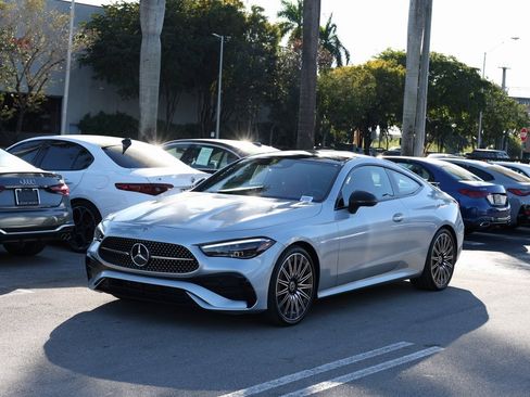 Used 2024 Mercedes-Benz CLE 300 4MATIC Coupe image 1