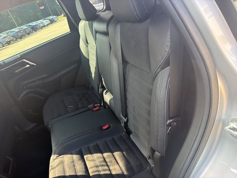 Used 2022 Mitsubishi Outlander SE AWD/4WD image 10