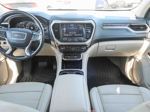 Used 2022 GMC Acadia Denali w/ Denali Ultimate Package image 13