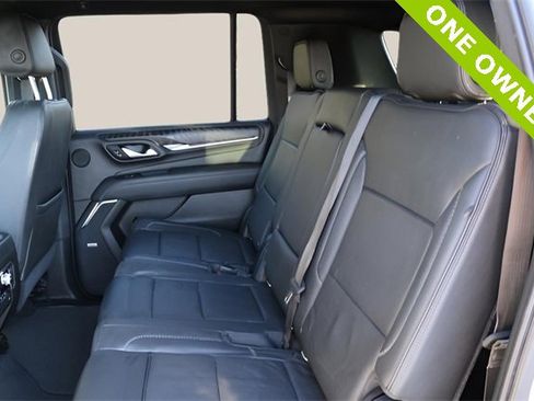 Used 2021 GMC Yukon XL Denali image 14