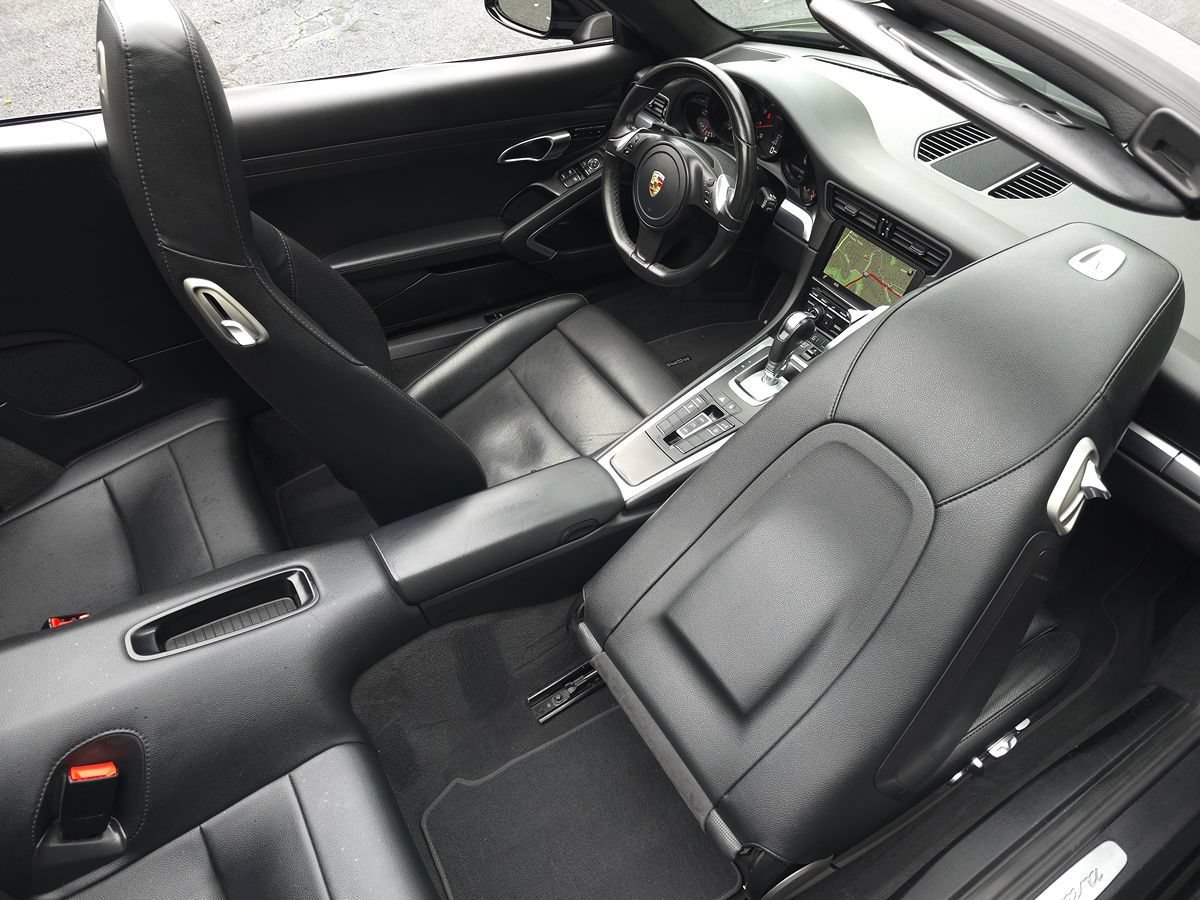 Used 2015 Porsche 911 Carrera RWD image 24