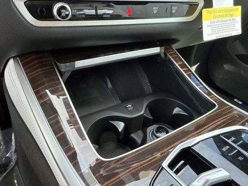New 2026 BMW X5 xDrive40i AWD/4WD image 32
