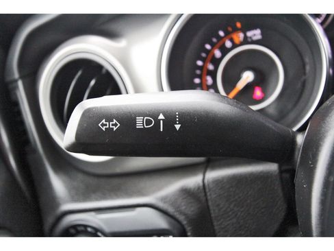 Used 2023 Jeep Gladiator Sport AWD/4WD image 21