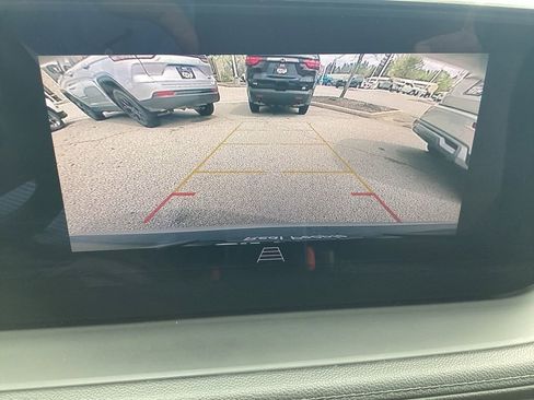 Used 2025 Buick Encore GX Preferred AWD/4WD image 21