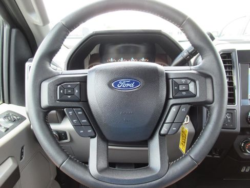 Used 2019 Ford F150 XLT w/ Equipment Group 301A Mid AWD/4WD image 22