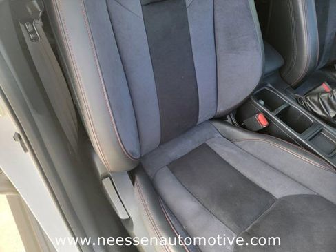 Used 2022 Subaru WRX Limited AWD/4WD image 10