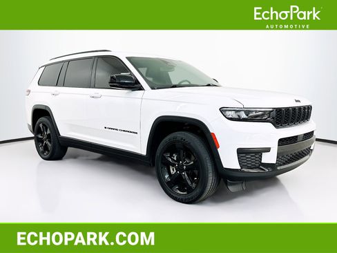 Used 2023 Jeep Grand Cherokee L Laredo AWD/4WD image 1
