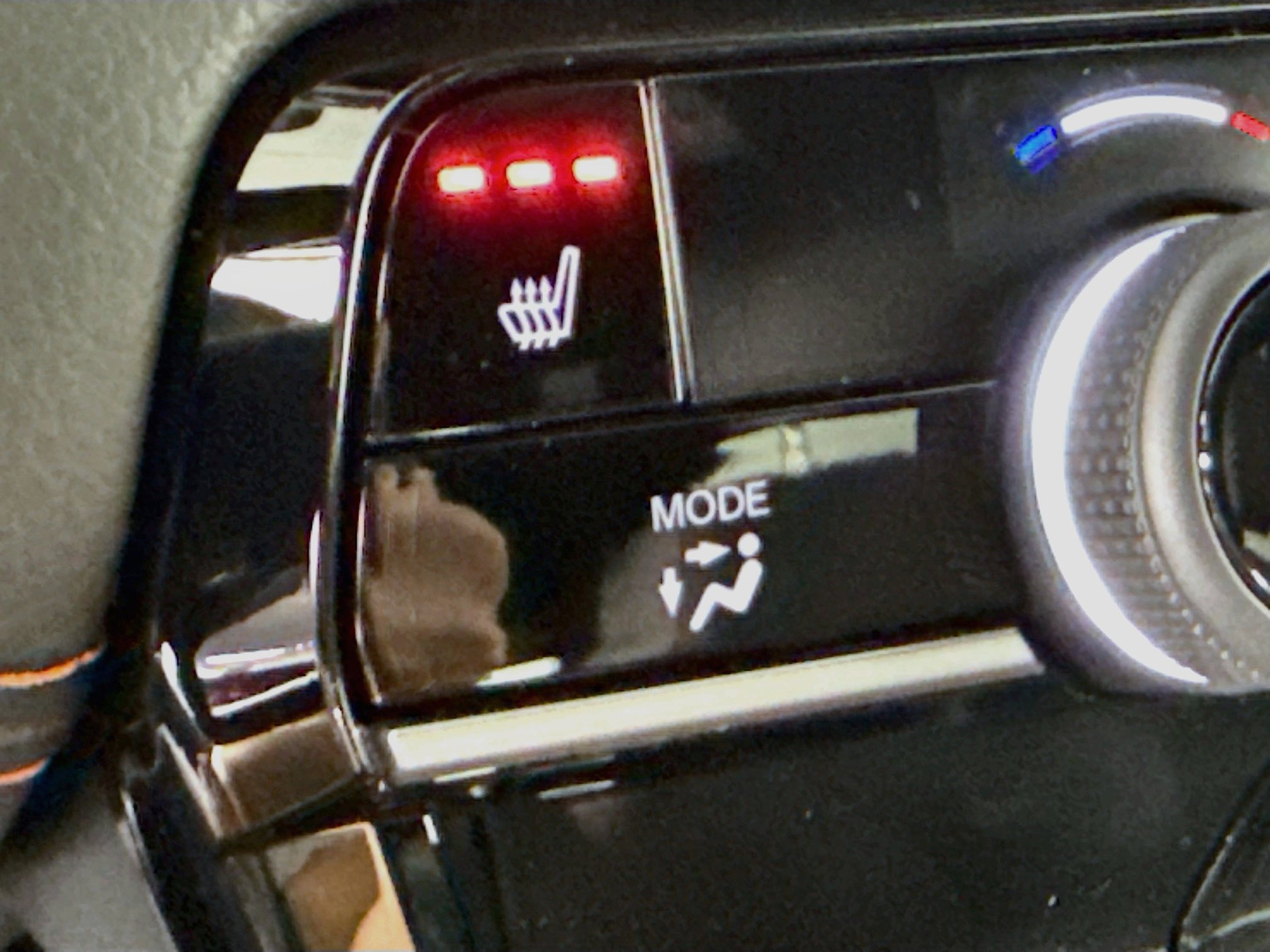 New 2026 Honda Pilot Sport image 25