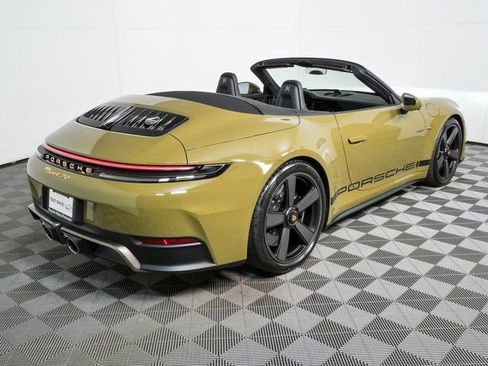 New 2026 Porsche 911 GTS image 33