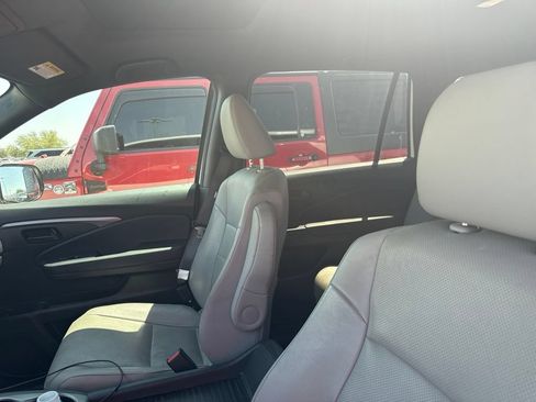 Used 2022 Honda Passport EX-L image 6