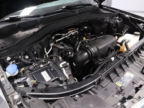 Certified 2023 Ford Explorer XLT w/ Equipment Group 202A image 14