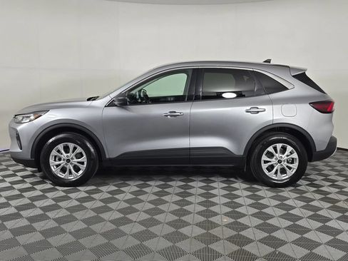 Used 2024 Ford Escape Active AWD/4WD image 4