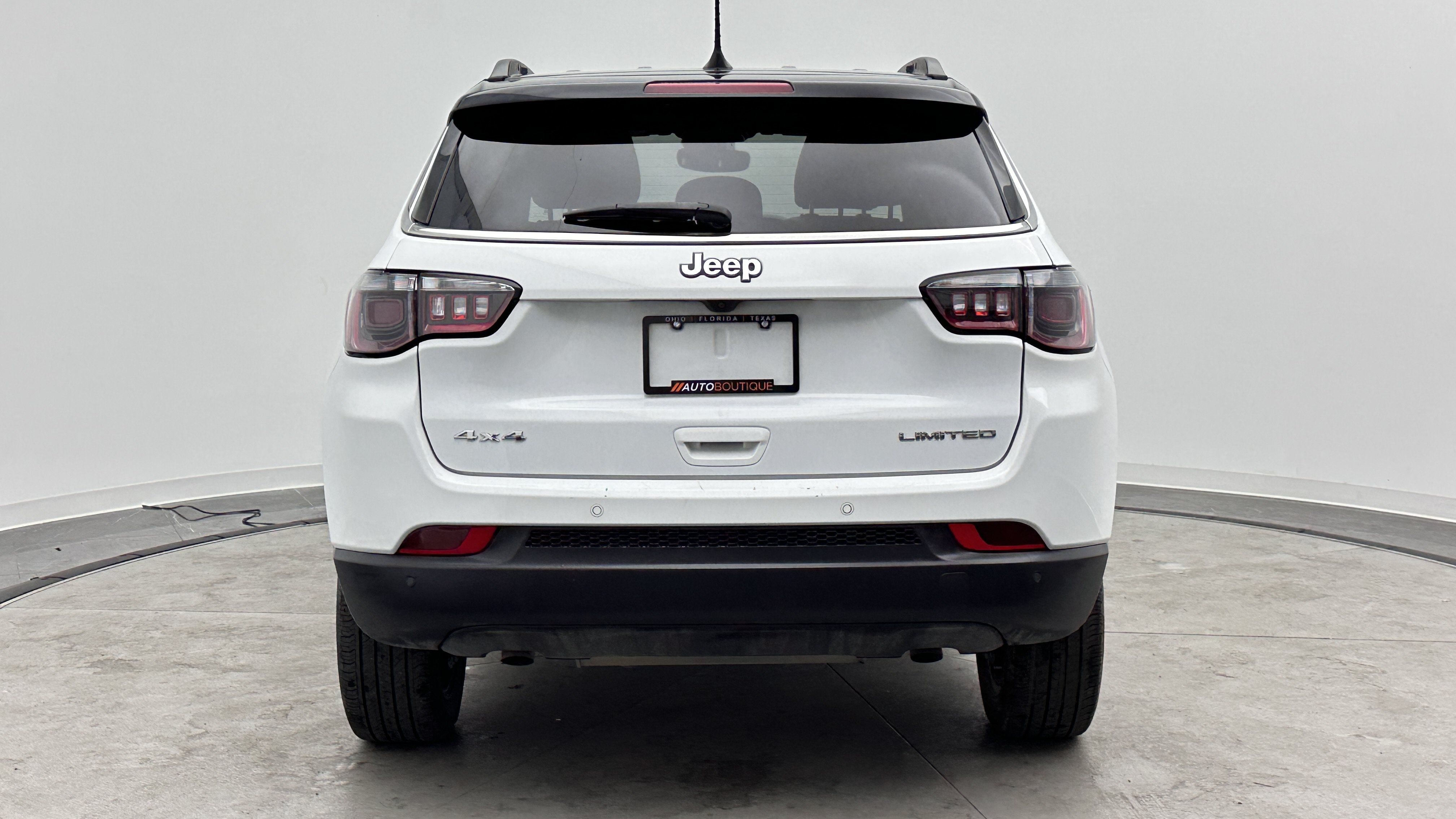 Used 2025 Jeep Compass Limited AWD/4WD image 6