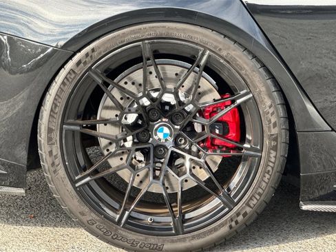 Used 2021 BMW M3 Competition image 26