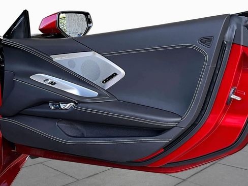 Used 2023 Chevrolet Corvette Stingray Premium Conv w/ Battery Protection Package RWD image 20