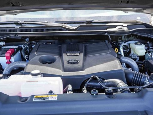 New 2026 Toyota Tundra SR5 RWD image 14