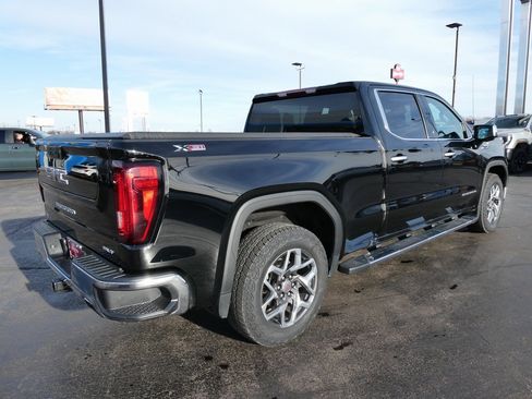 Used 2023 GMC Sierra 1500 SLT w/ SLT Premium Package image 5