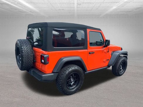 Used 2023 Jeep Wrangler Sport AWD/4WD image 6
