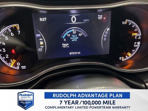 Used 2018 Jeep Grand Cherokee Laredo image 25