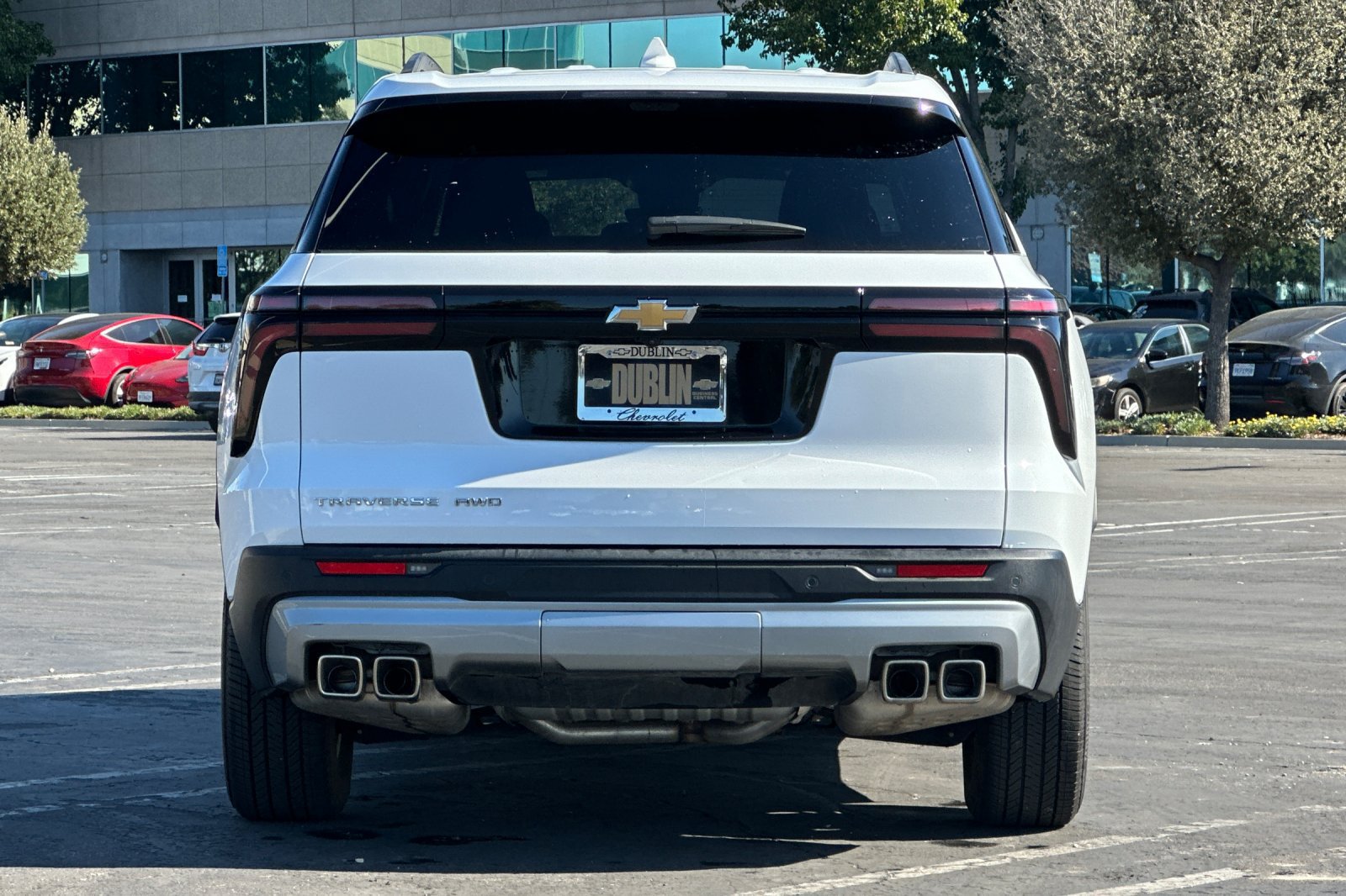 Used 2026 Chevrolet Traverse LT w/ Driver Confidence Package AWD/4WD image 5