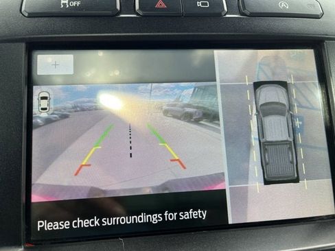 Used 2020 Ford F150 Lariat w/ Equipment Group 502A Luxury image 12