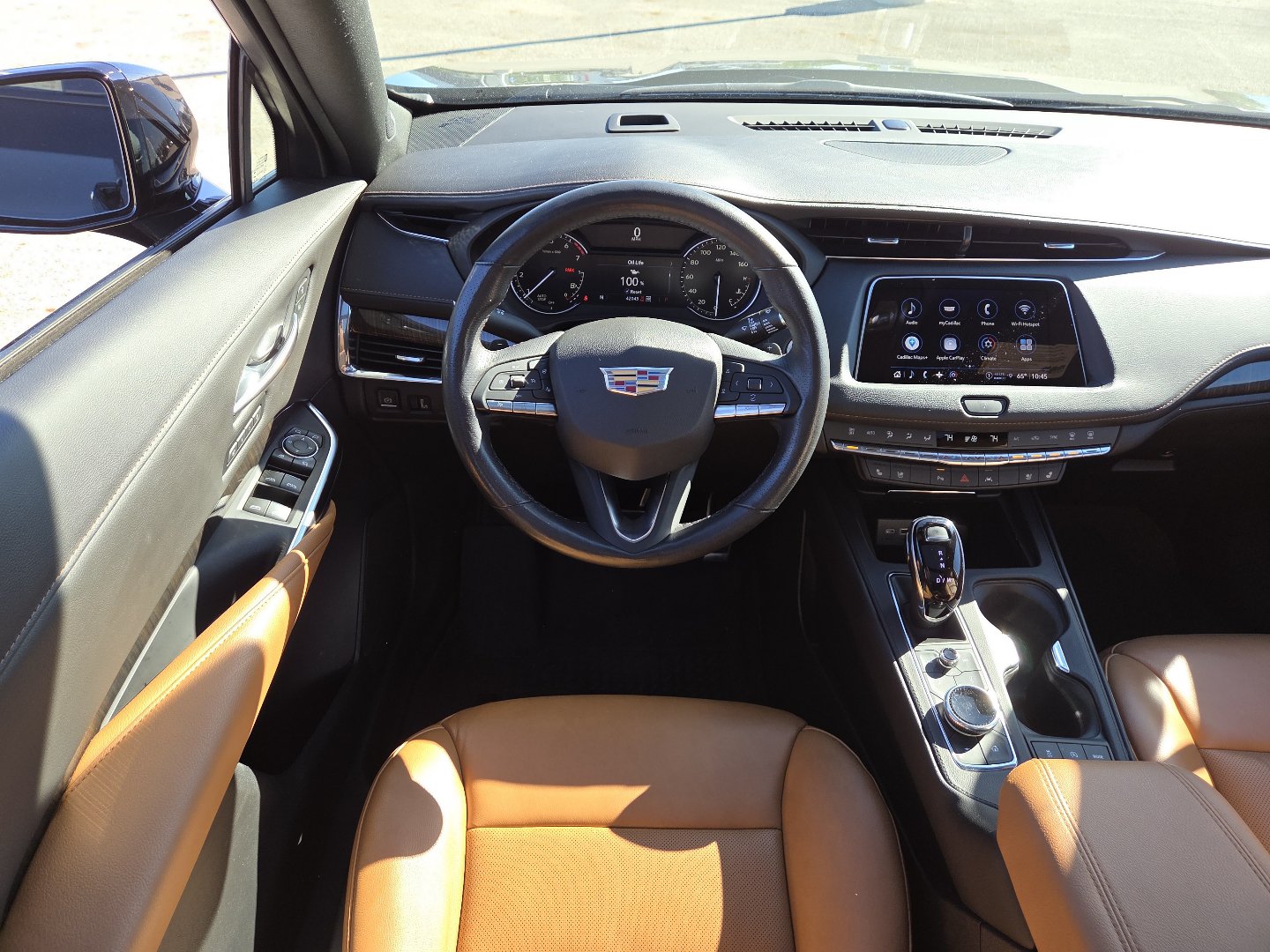 Used 2023 Cadillac XT4 Sport AWD/4WD image 26
