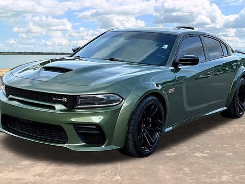 Used 2023 Dodge Charger Scat Pack RWD image 4