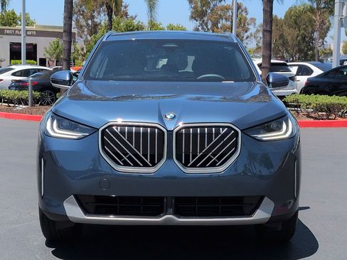 Used 2026 BMW X3 xDrive30i w/ Convenience Package AWD/4WD image 3