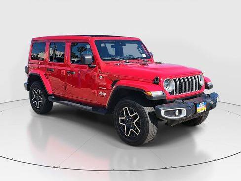 Used 2024 Jeep Wrangler Unlimited Sahara AWD/4WD image 3