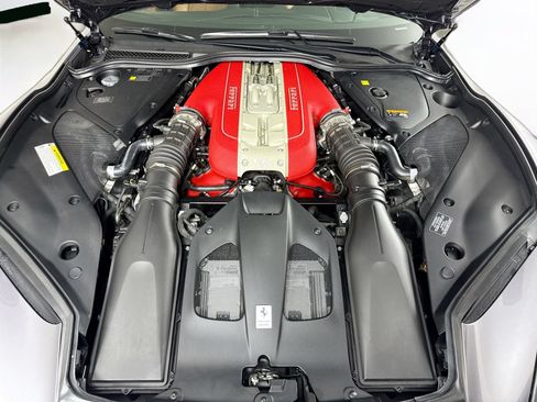 Certified 2021 Ferrari 812 GTS RWD image 9