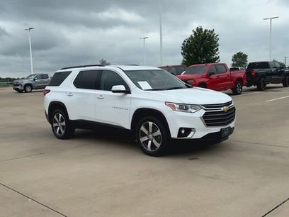 Used 2021 Chevrolet Traverse LT w/ LT Premium Package