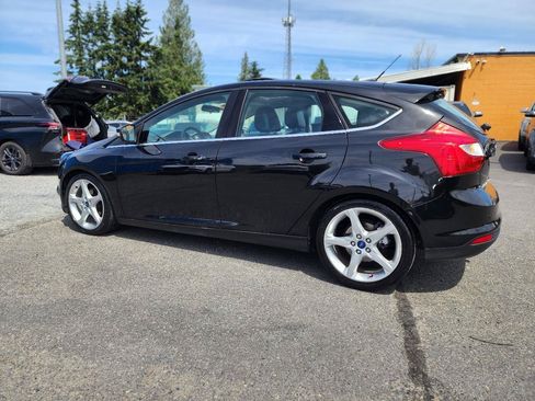 Used 2014 Ford Focus Titanium FWD image 9