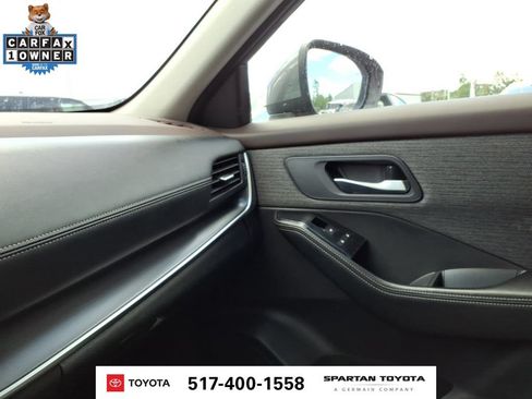 Used 2023 Nissan Rogue SV FWD image 21