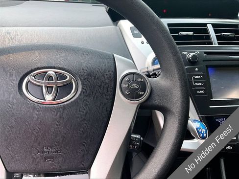 Used 2014 Toyota Prius V Two FWD image 16