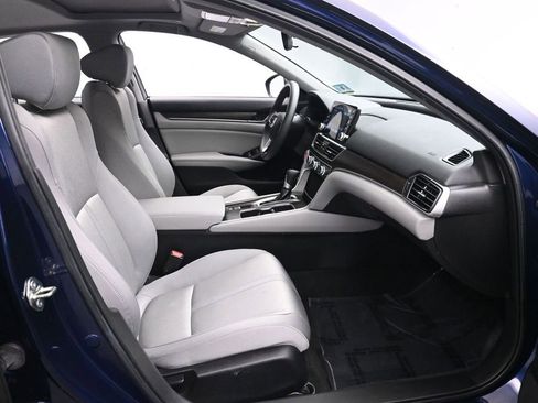 Used 2020 Honda Accord EX image 21