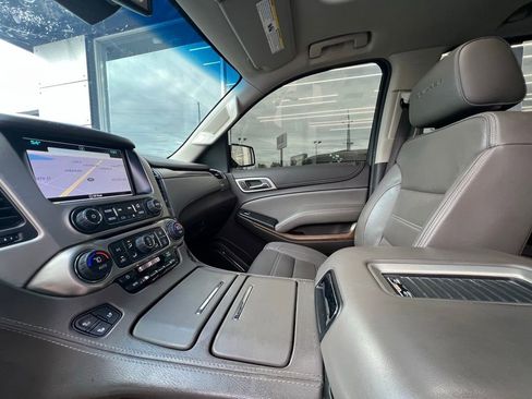 Used 2019 GMC Yukon XL Denali w/ Open Road Package image 16