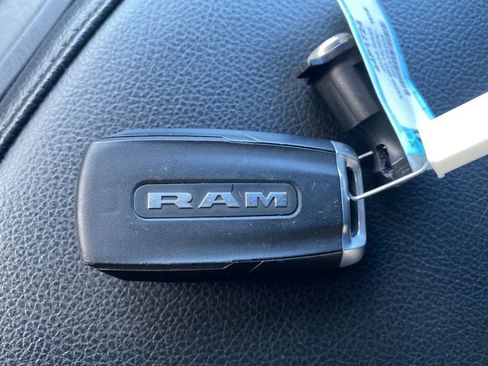 Used 2024 RAM 3500 Big Horn AWD/4WD image 27