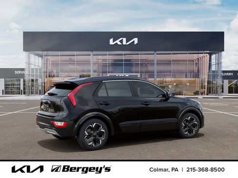 New 2026 Kia Niro Wind w/ Wind Preserve Package FWD image 8