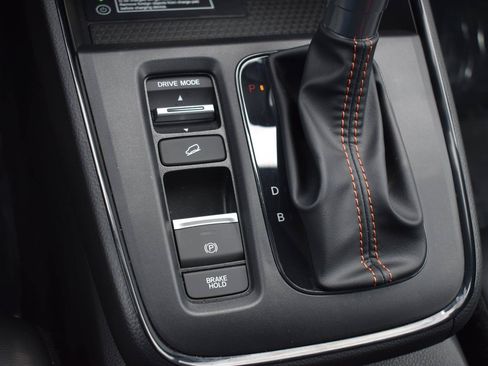 Used 2025 Honda CR-V Sport Touring image 12