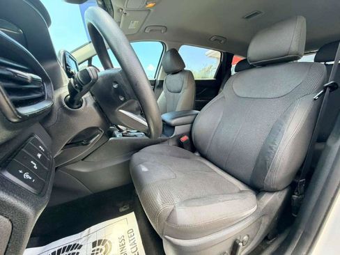 Used 2020 Hyundai Santa Fe SEL FWD image 21
