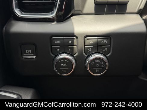 New 2026 GMC Sierra 1500 Denali w/ Denali Reserve Package AWD/4WD image 19