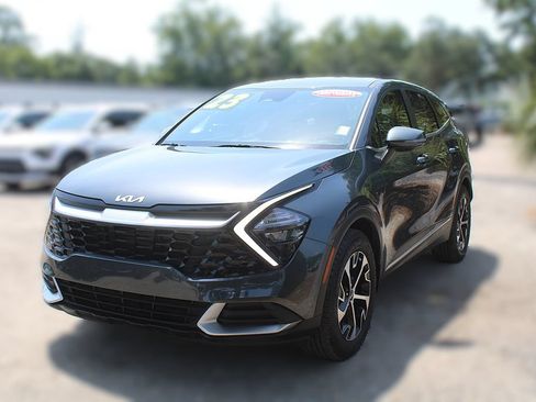 Certified 2023 Kia Sportage EX FWD image 15