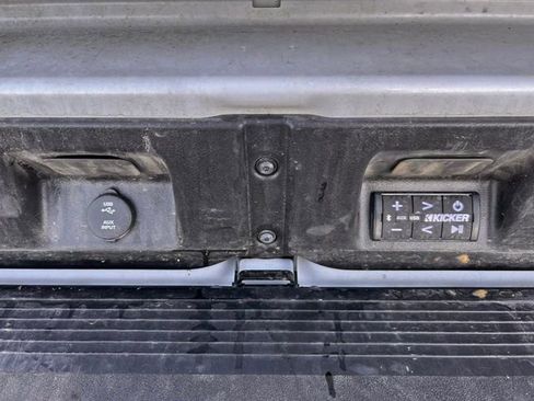 Used 2024 Chevrolet Silverado 3500 High Country w/ High Country Premium Package image 14