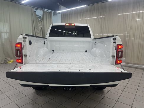 Used 2024 RAM 2500 Laramie w/ Safety Group AWD/4WD image 8
