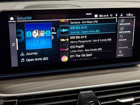 Certified 2023 BMW 530e w/ Premium Package image 24